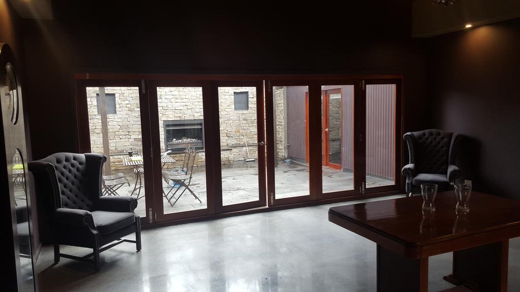 Montrose Barn House- Entire Home Exteriör bild