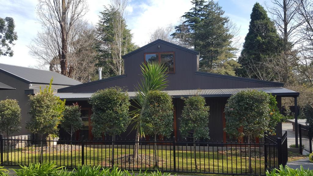 Montrose Barn House- Entire Home Exteriör bild